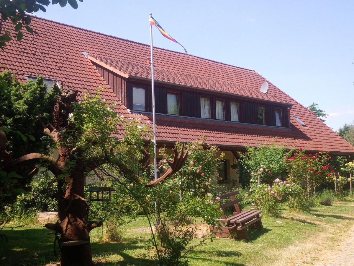 Five Oaks - Rote Wohnung Hohenkirchen  Екстериор снимка