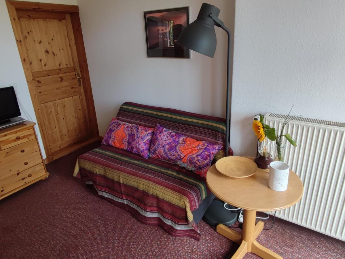 Five Oaks - Rote Wohnung Hohenkirchen  Екстериор снимка